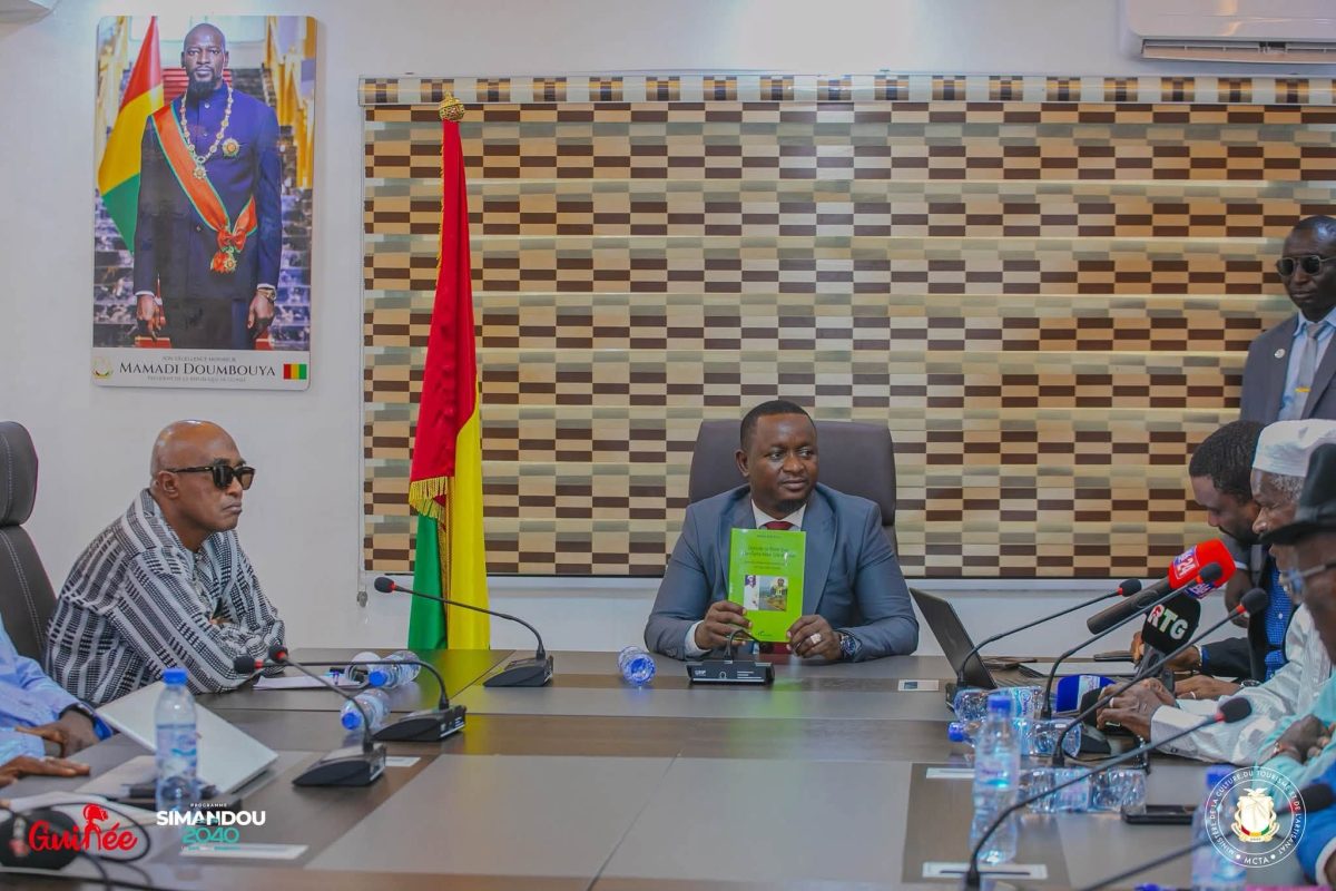 Patrimoine : Moussa Moïse Sylla installe deux comités scientifiques pour le retour des biens de l&rsquo;Almamy Samory Touré et des restes de l&rsquo;Almamy Bocar Biro Barry